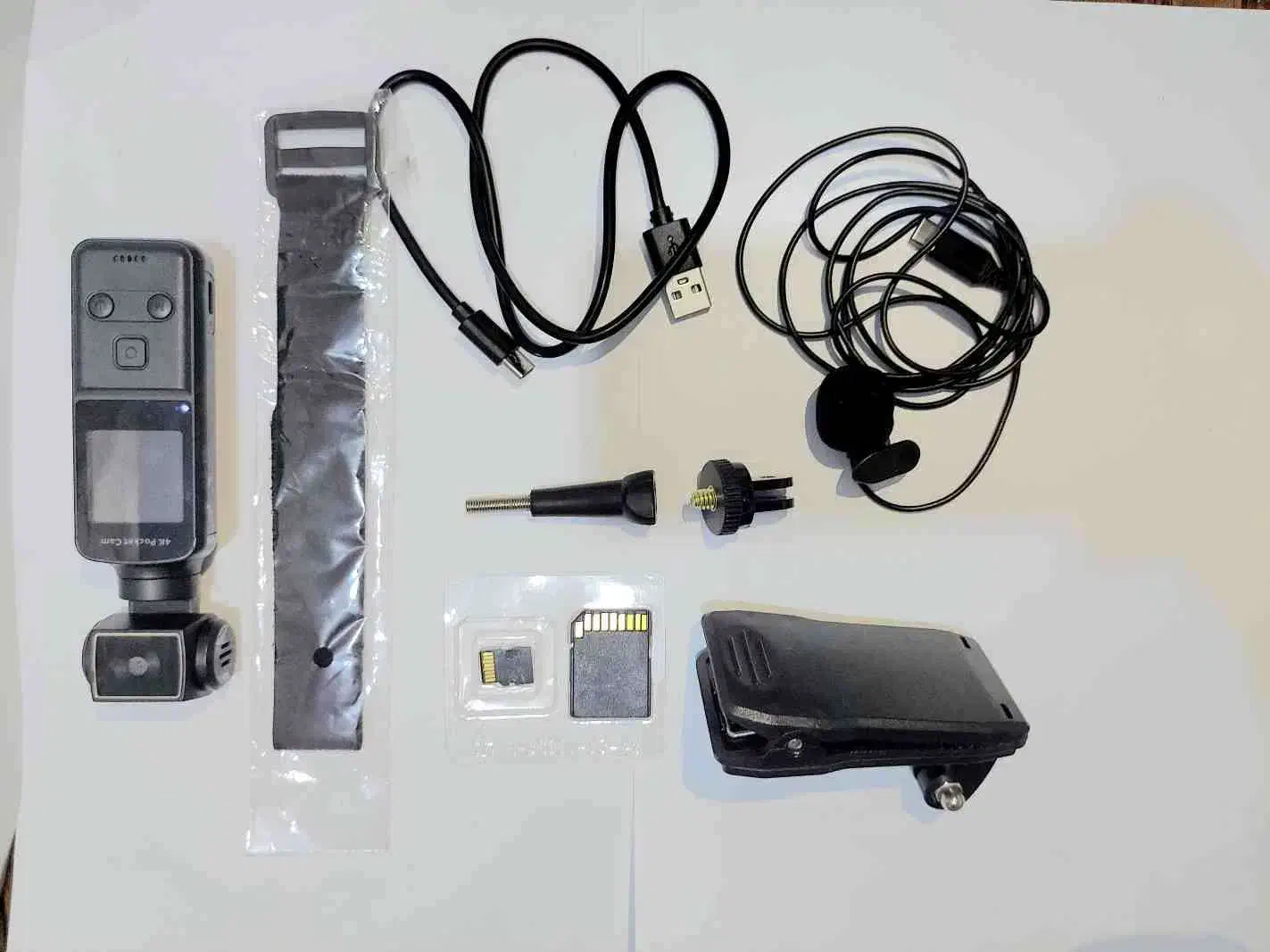 فروش دوربین اَکشن کمرا(پاکت کمرا) ۴k، کاملا نو|دوربین عکاسی و فیلمبرداری|تهران, بلوار کشاورز|دیوار