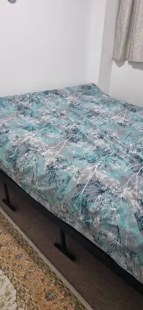 تخت فلزی|تخت و سرویس خواب|قم, شهرک امام حسن|دیوار