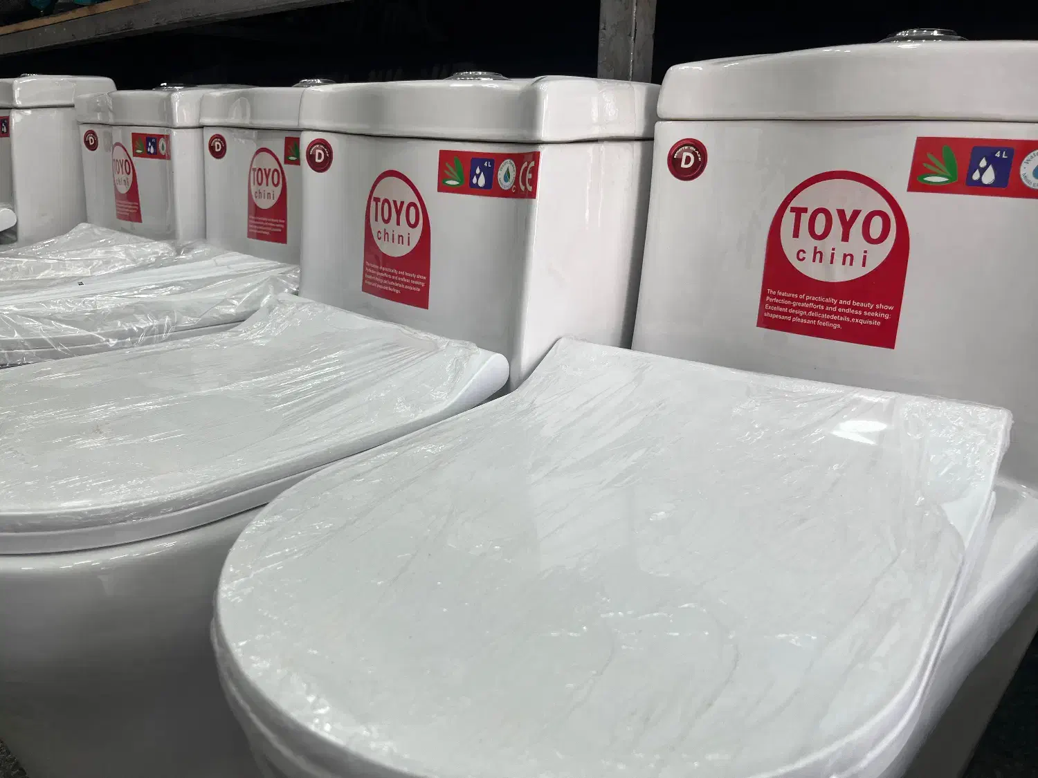 توالت فرنگی سایز استاندارد|لوازم سرویس بهداشتی|تبریز, |دیوار