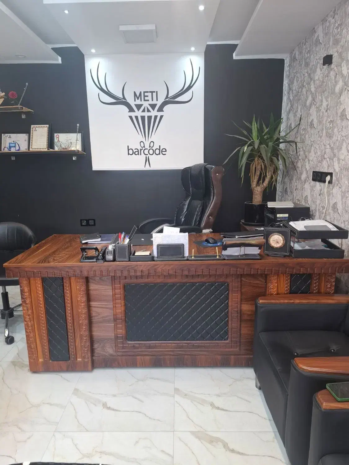 استخدام مشاور خانم واقا مسکن زمانی پرند|استخدام بازاریابی و فروش|گلبهار, شهر جدید گلبهار|دیوار