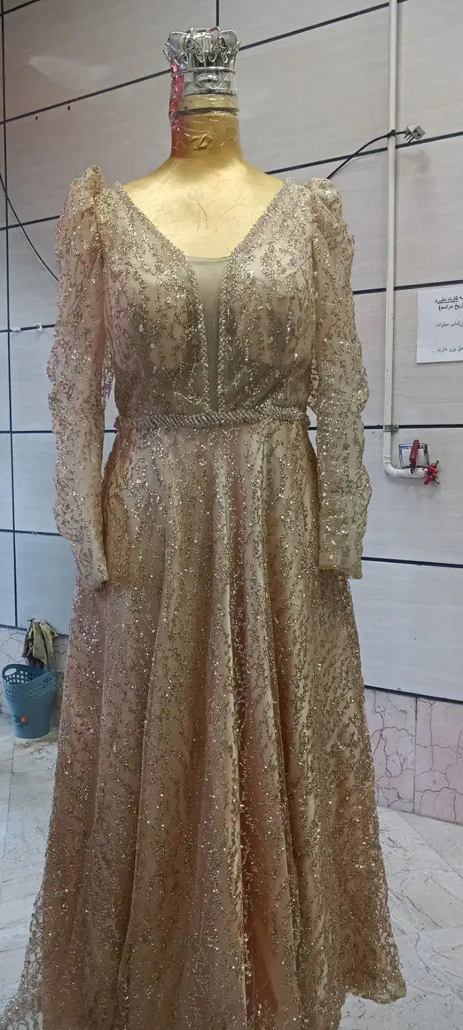 لباس مجلسی شیک و مفت با تخفیف|لباس|نورآباد, |دیوار