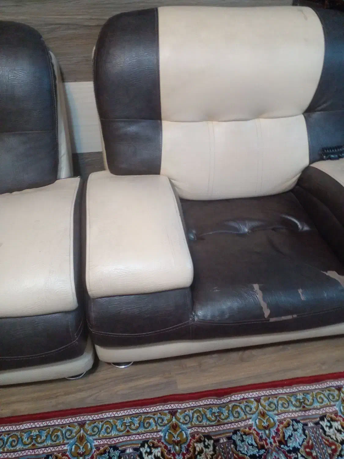 مبلچرمیچهارنفریمناسببرایباغ|مبلمان خانگی و میز عسلی|تبریز, |دیوار