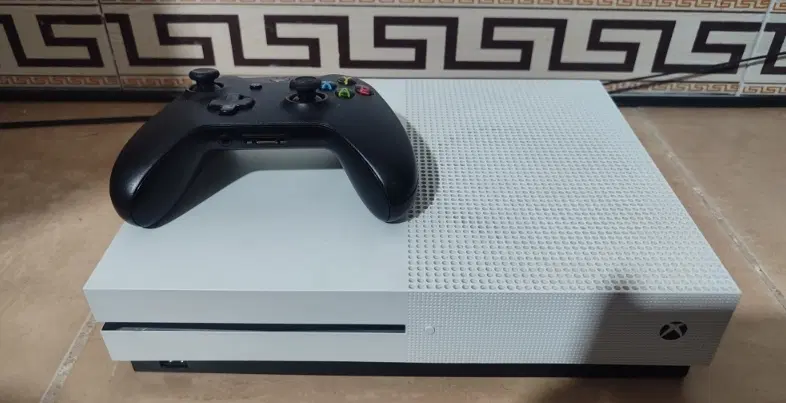 XBOX ONE S|کنسول، بازی ویدئویی و آنلاین|خرم‌آباد, |دیوار