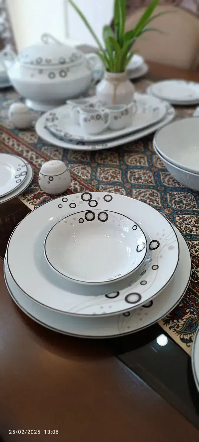 سرویس چینی|ظروف سرو و پذیرایی|اصفهان, ملک‌شهر|دیوار