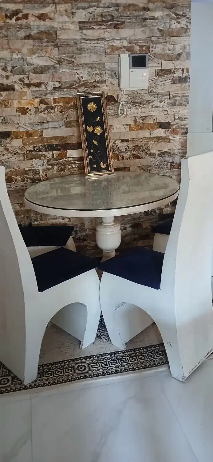 ناهارخوری ۴نفره|میز و صندلی غذاخوری|کلاردشت, |دیوار