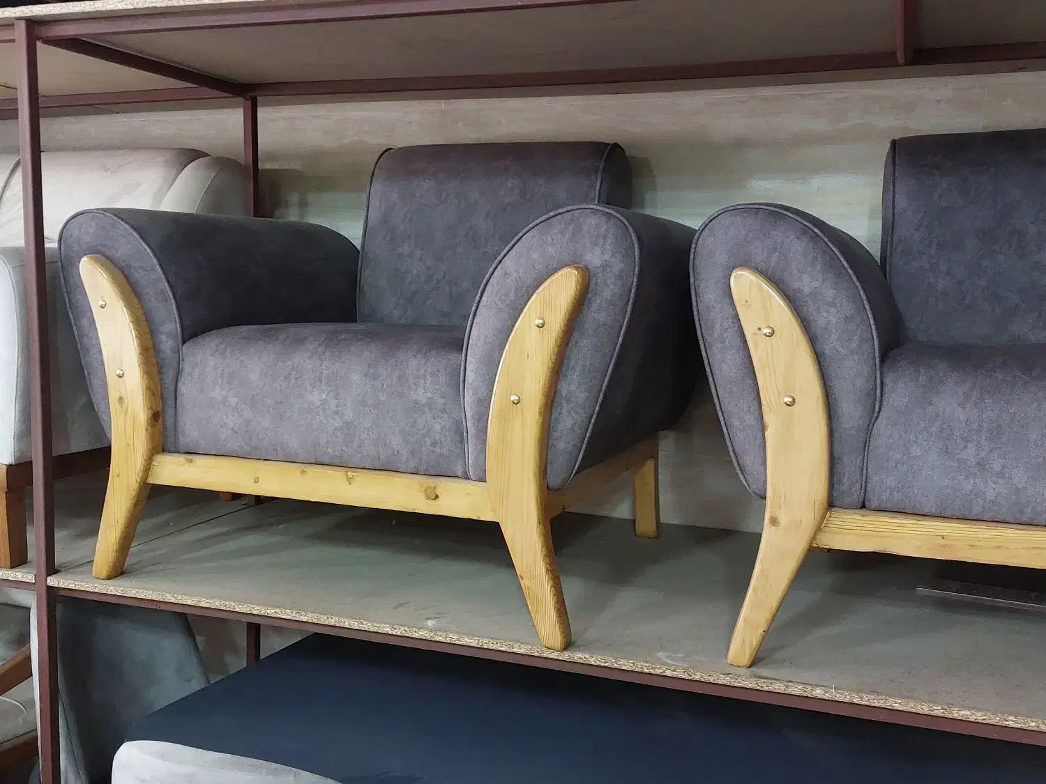 مبل اسکارلت|مبلمان خانگی و میز عسلی|رشت, نظری|دیوار