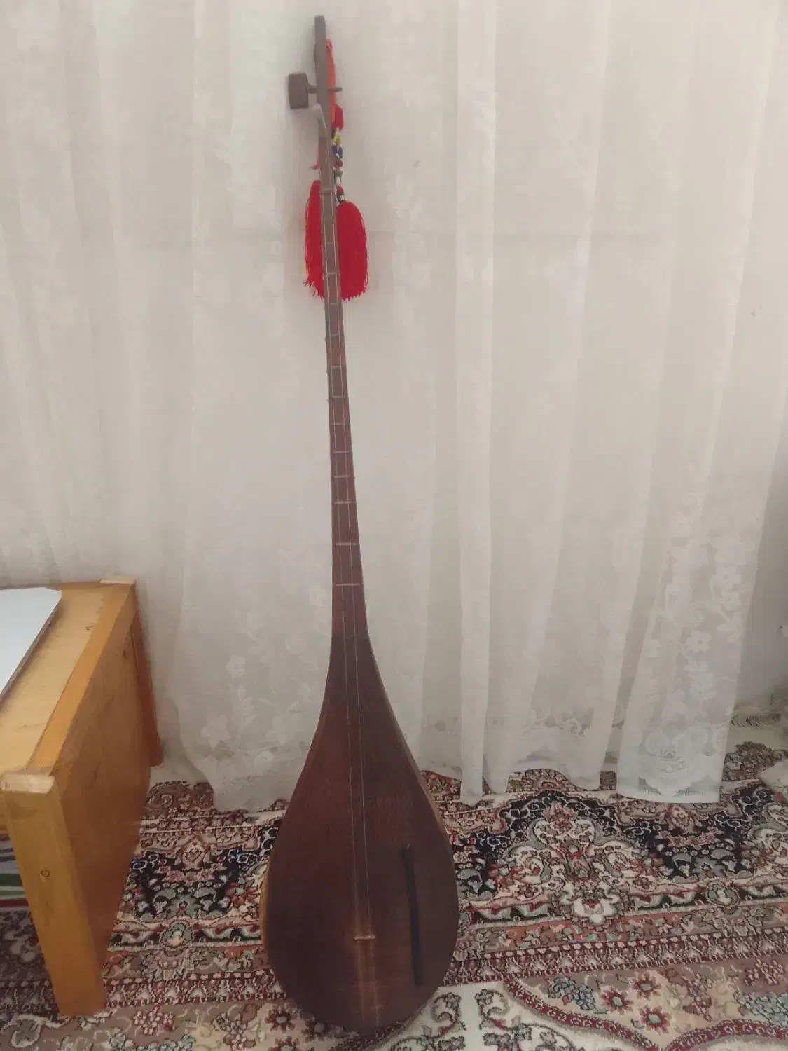 دوتار قدیمی خوش صدا|سازهای سنتی|شیروان (خراسان), |دیوار