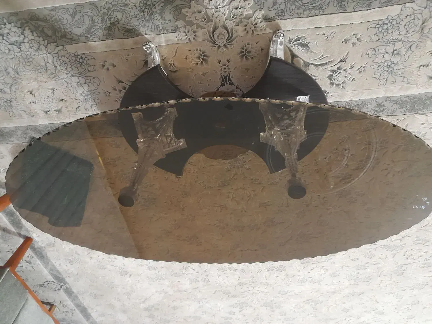 میز عسلی در حد نو  و بسیار تمیز|مبلمان خانگی و میز عسلی|بیرجند, |دیوار