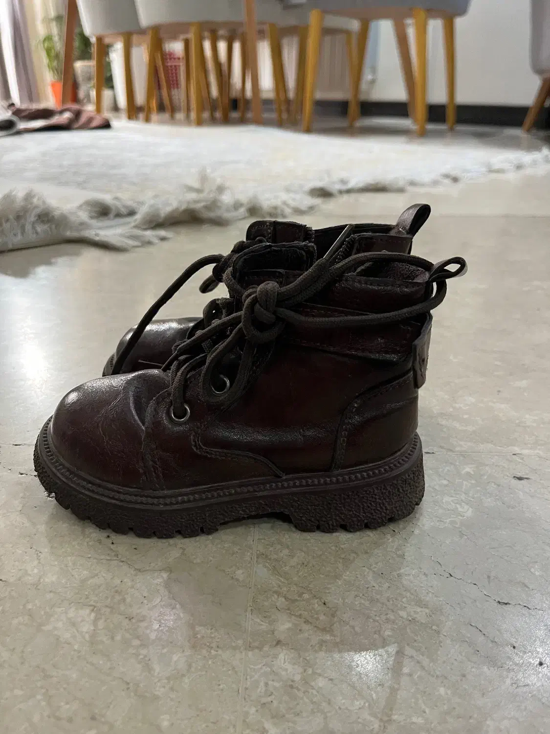 بوت چرم|کفش و لباس بچه|تهران, دردشت|دیوار