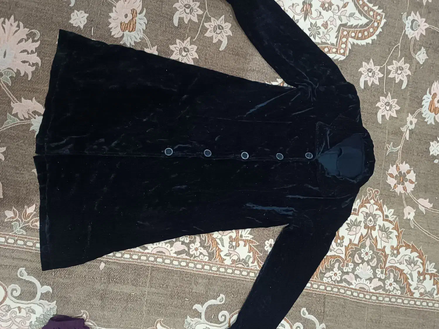 مانتو مخمل براق فری تا 42|لباس|بومهن, |دیوار