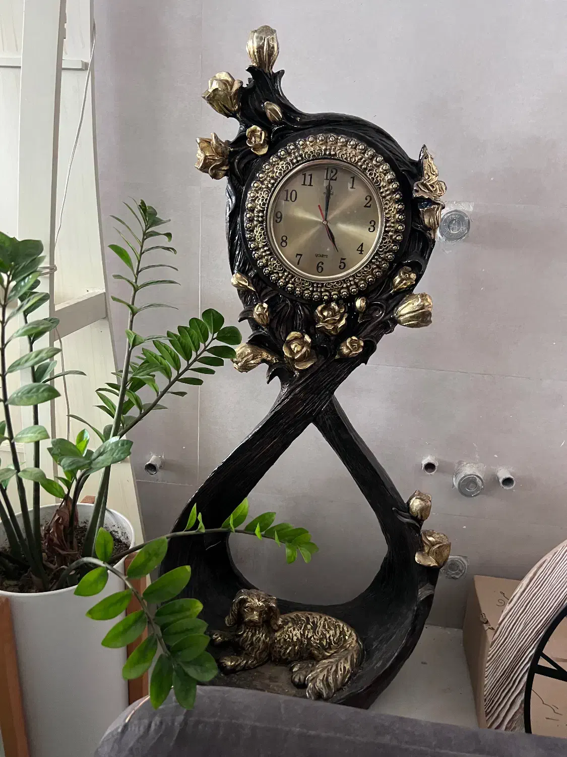 ساعتی بسیار زیبا به قیمت فوق العاده|ساعت دیواری و تزئینی|شیراز, صنایع الکترونیک|دیوار