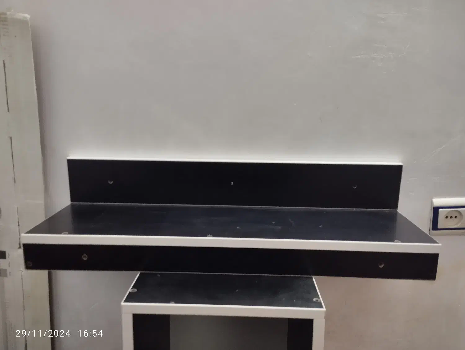 وسایل آریشگری|آرایشگاه و سالنهای زیبایی|کوهنانی, |دیوار