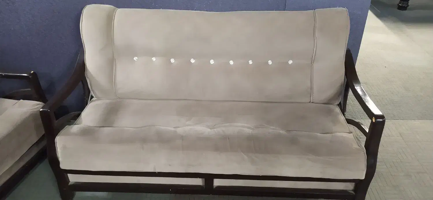 مبل چوبی ۷ نفره|مبلمان خانگی و میز عسلی|قم, دانش|دیوار