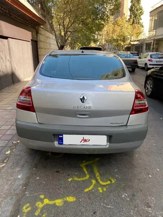 مگان ۲۰۰۰ اتومات کم کارکرد|خودرو سواری و وانت|تهران, ونک|دیوار