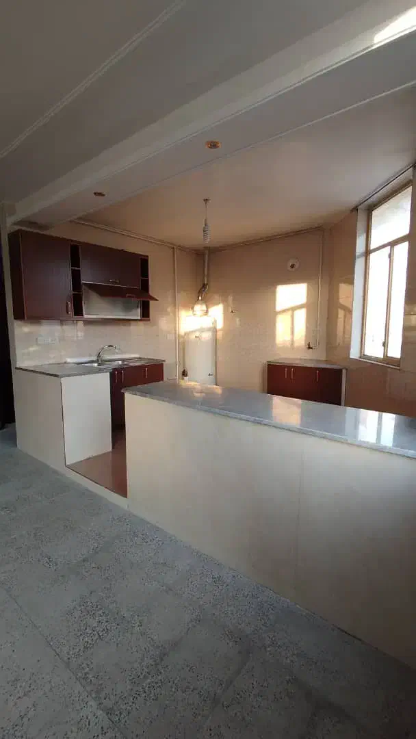 تک واحده /۱۰۰متری /کلا سه طبقه|فروش آپارتمان|دورود, |دیوار