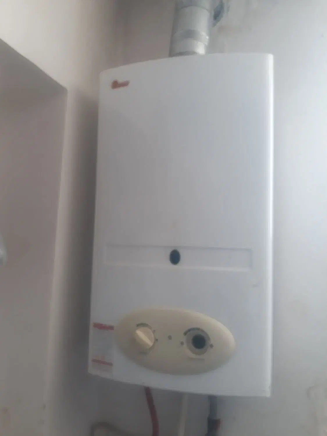 تعمیر‌آبگرمکن،بخاری،یخچال،لباسشویی،لوله‌کشی‌و|خدمات پیشه و مهارت|بروجرد, |دیوار