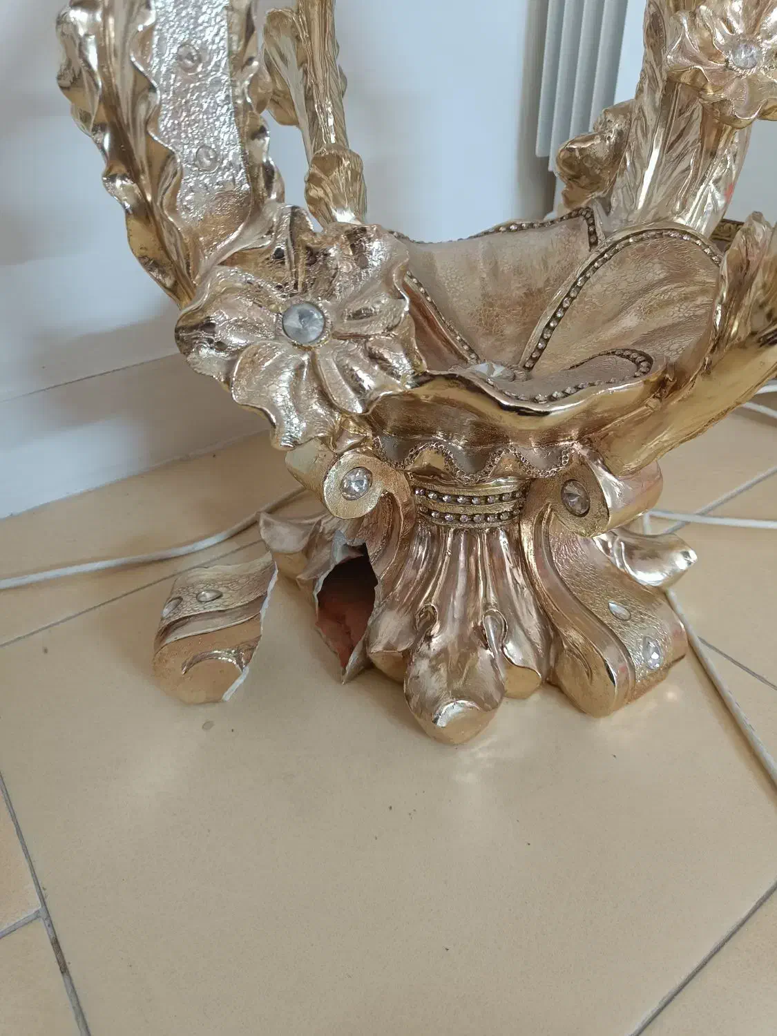 میز و گلدان|گل مصنوعی|تهران, کیانشهر|دیوار