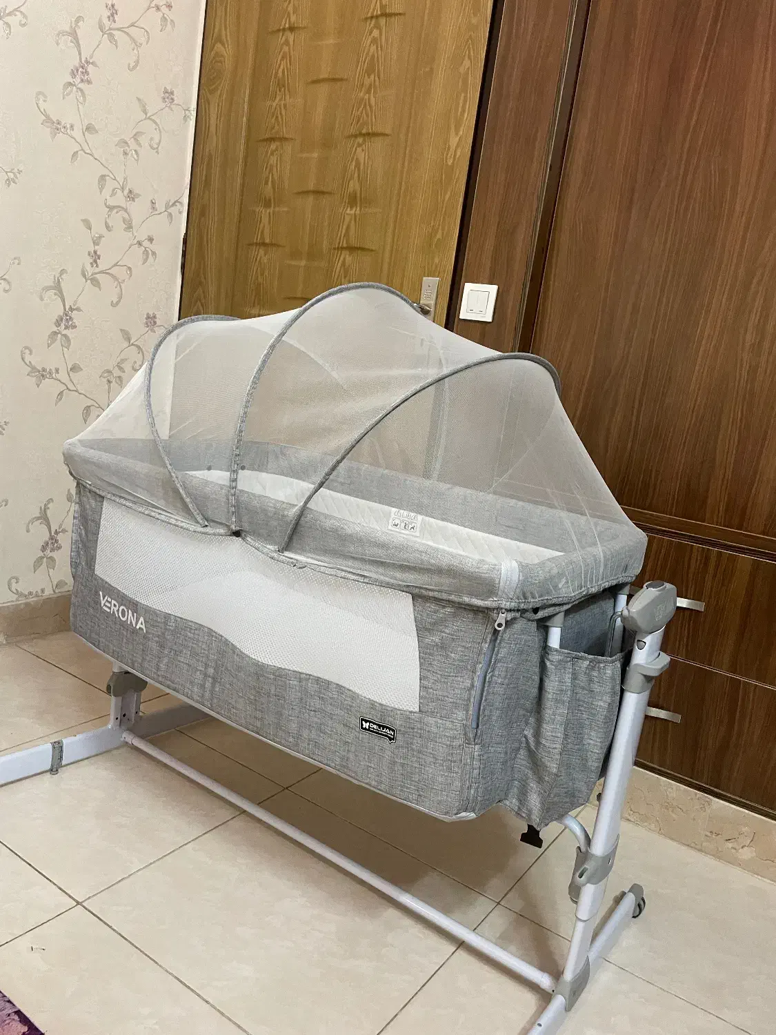 تخت کنار مادر برند ورونا|تخت و صندلی بچه|قم, شهرک قدس|دیوار