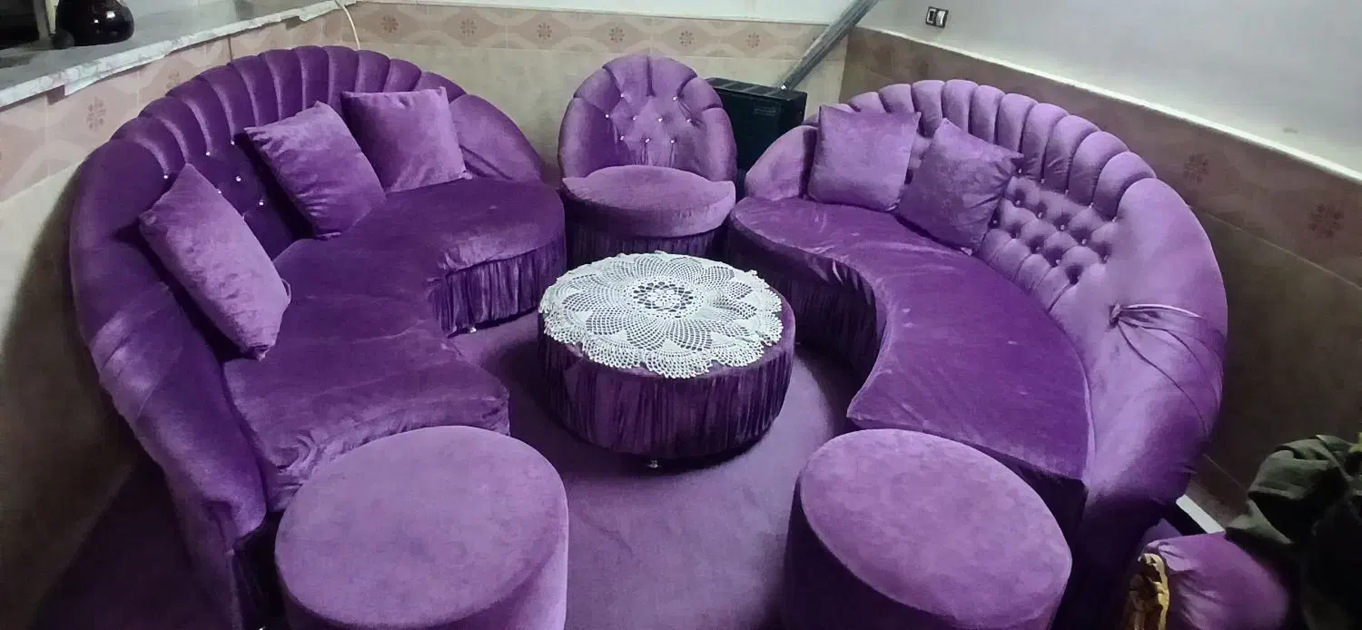 مبل راحتی|مبلمان خانگی و میز عسلی|قم, زاویه|دیوار