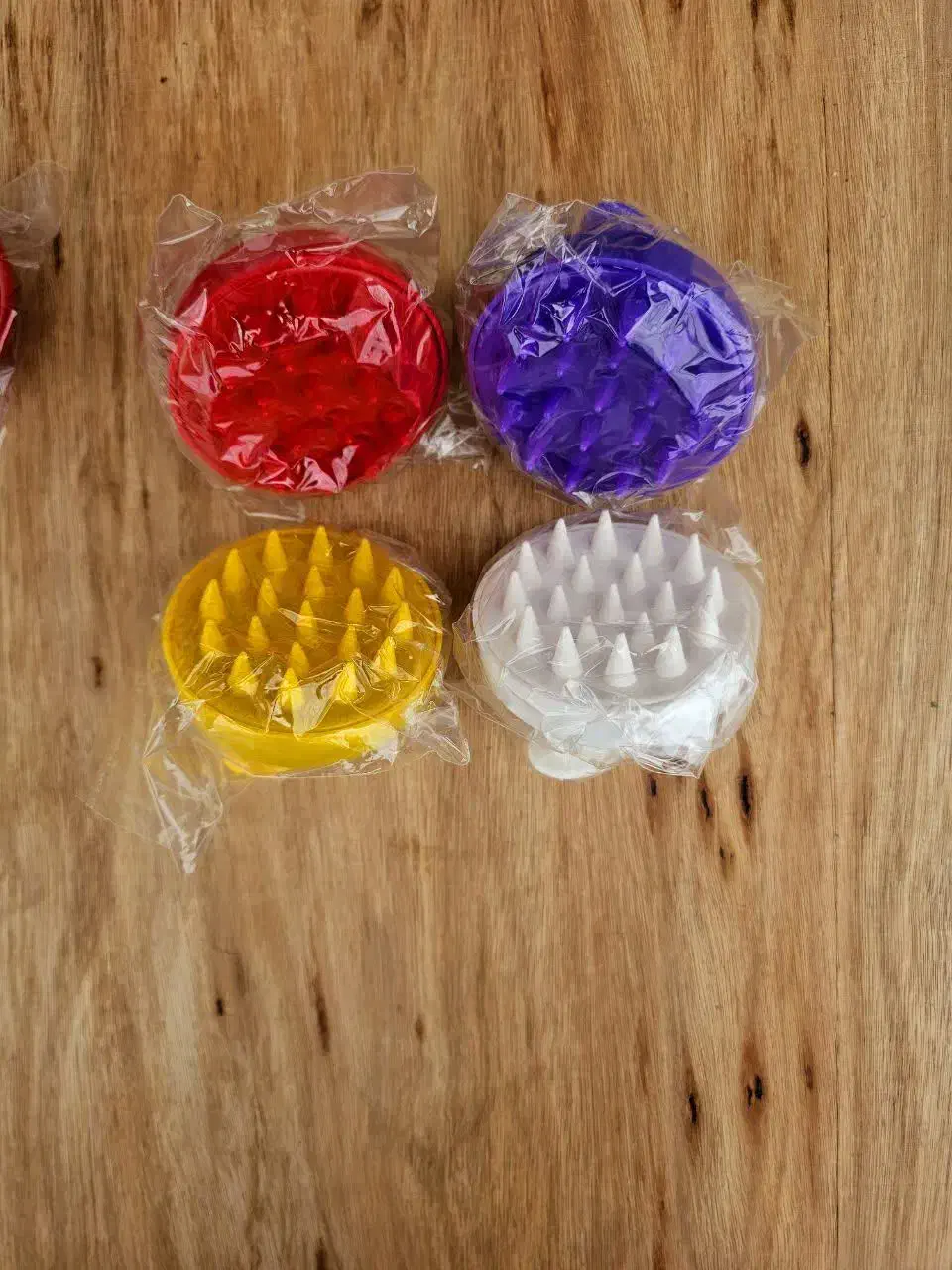 محصولات بهداشتی و درمانی|آرایشی، بهداشتی، درمانی|قم, زند آباد|دیوار