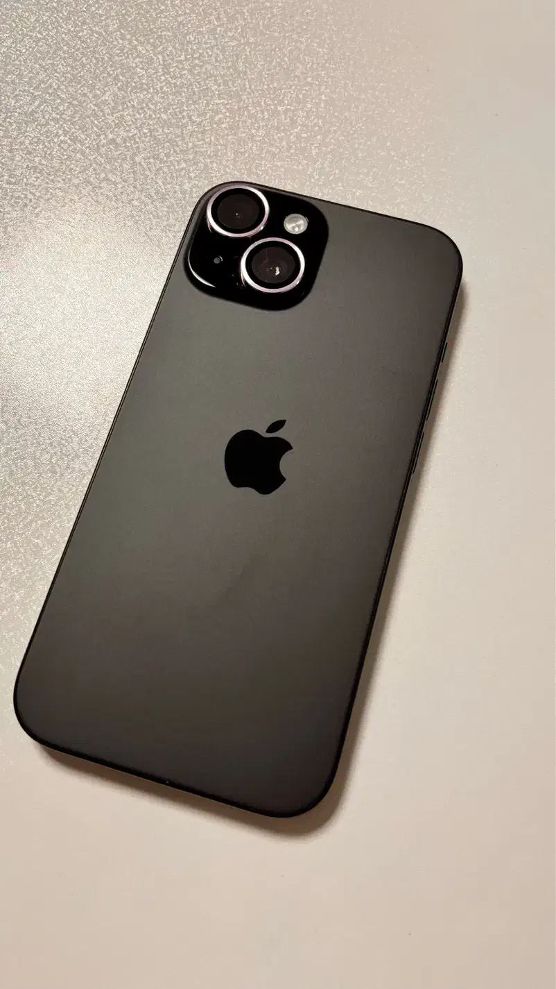 Iphone 15 256 در حد نو|موبایل|تهران, دانشگاه شریف|دیوار