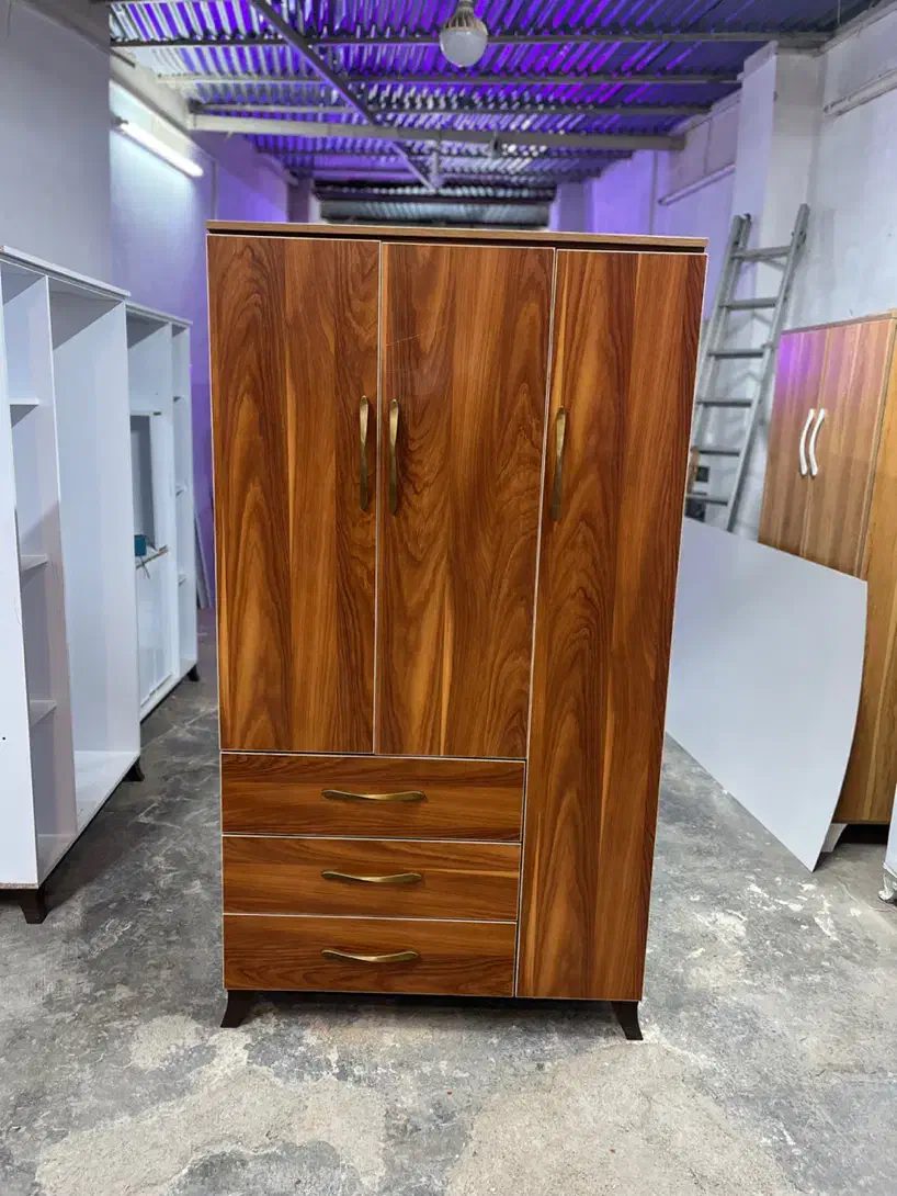 انواع کمد لباس اکبند|جاکفشی، کمد، دراور|قائم‌شهر, |دیوار