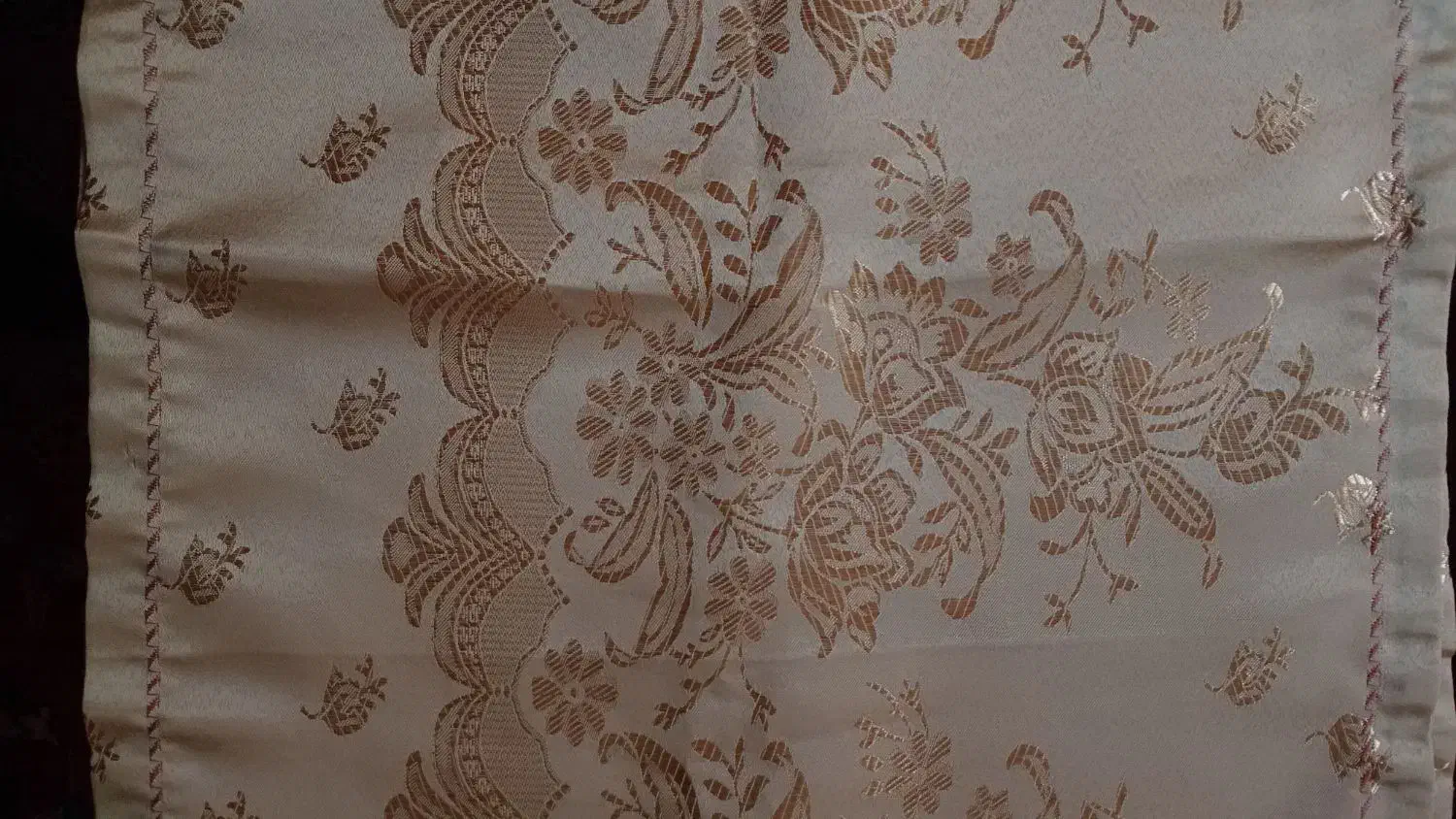 سلام ۱۲ تا بالش اوزو دوخته شده|رختخواب، بالش، پتو|آذرشهر, |دیوار