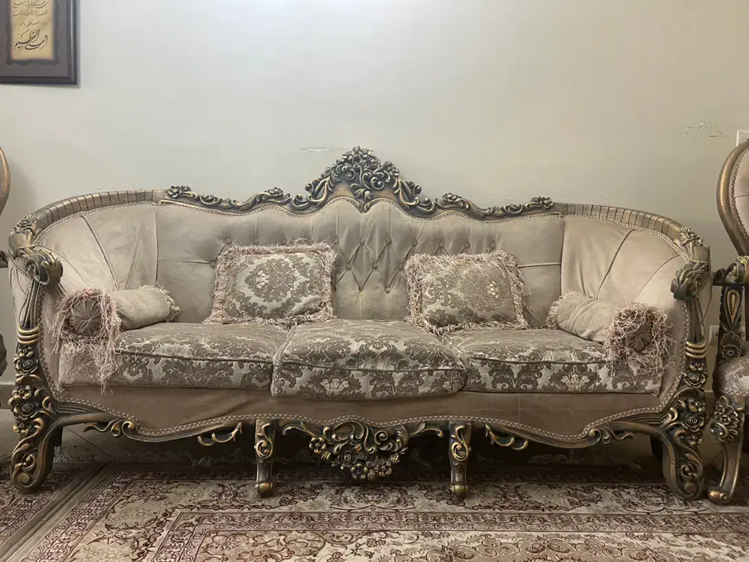 مبل کلاسیک سلطنتی ۹ نفر|مبلمان خانگی و میز عسلی|تهران, نیروی هوایی (پیروزی)|دیوار