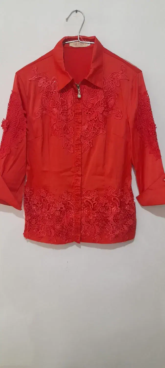 دوتا بلوز هر دو باهم|لباس|ارومیه, |دیوار