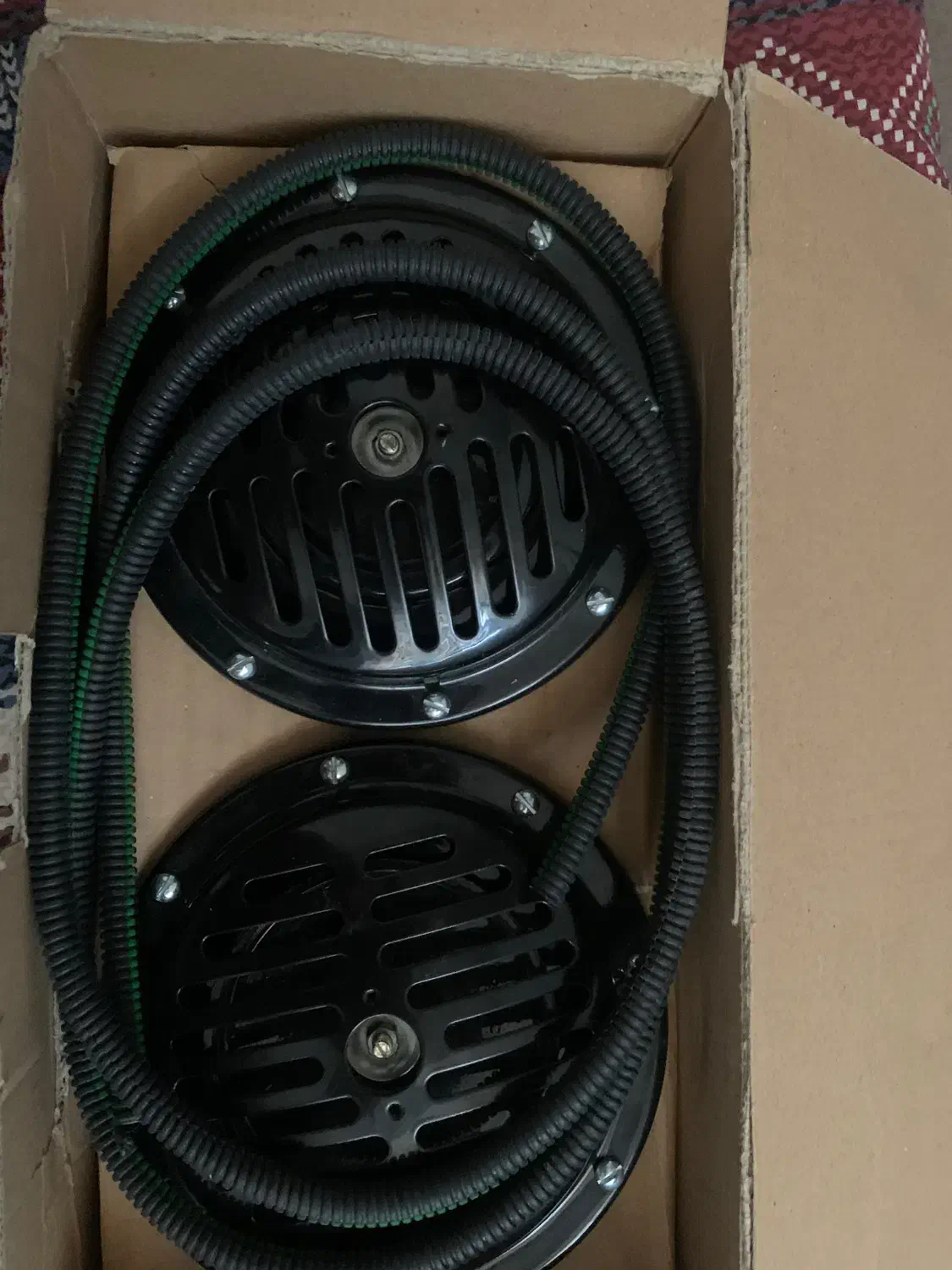 بوق 1011 مشکی|قطعات یدکی و لوازم جانبی|شاهینشهر, ۹ دی|دیوار