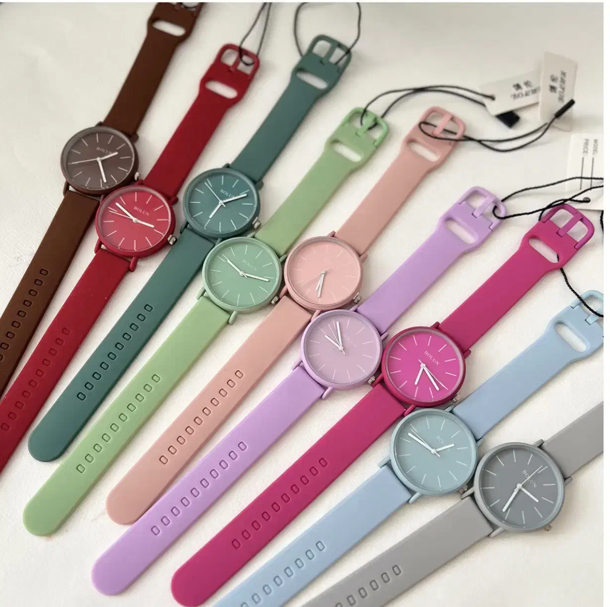 انواع مختلف ساعت بچگانه دخترانه زنانه مردانه|ساعت|نیشابور, دارایی|دیوار