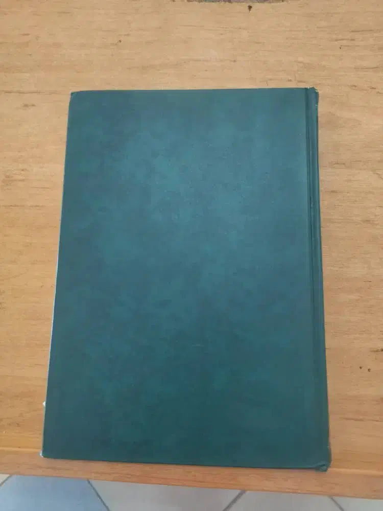کتاب|کتاب و مجله تاریخی|شیراز, ارم|دیوار