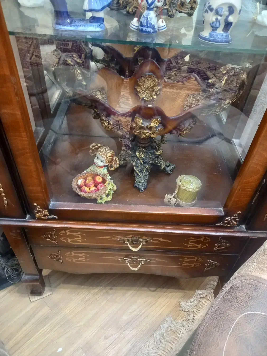 گنجه سه طبقه|بوفه، ویترین، کنسول|گلبهار, شهر جدید گلبهار|دیوار