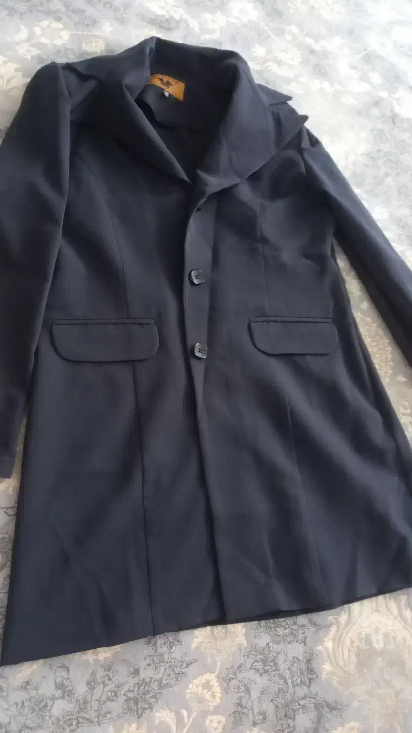 مانتو شلوار|لباس|قدس, شهر‌قدس|دیوار