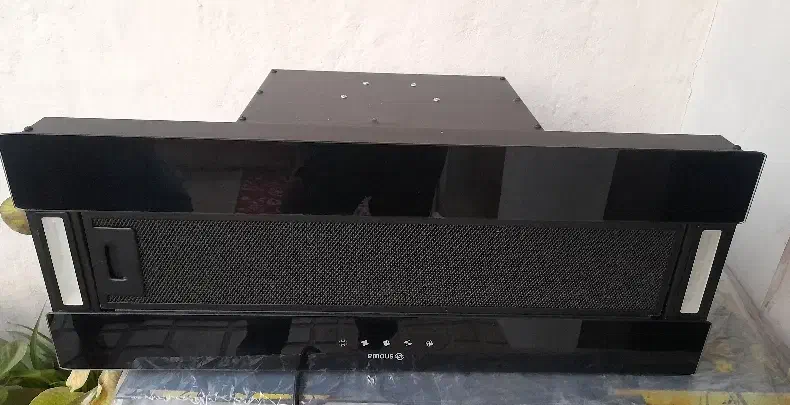 هود مخفی اسنوا|هود|کنگاور, |دیوار