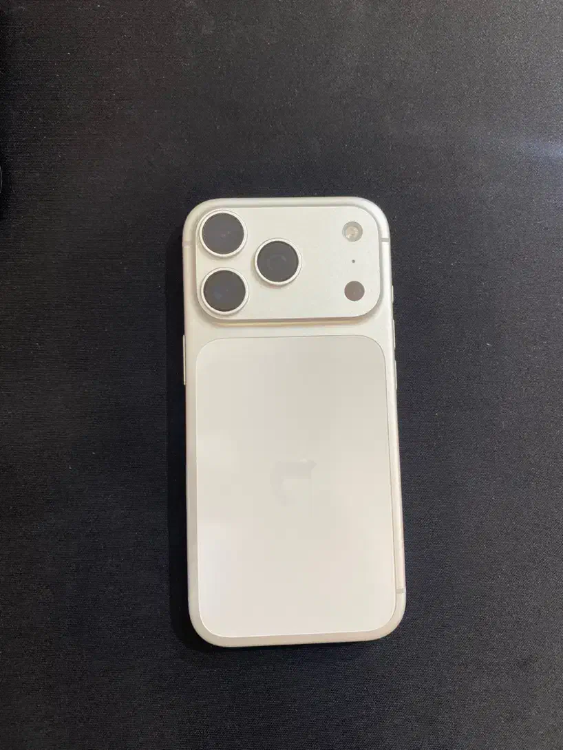 Iphone 17pro|موبایل|یزد, |دیوار
