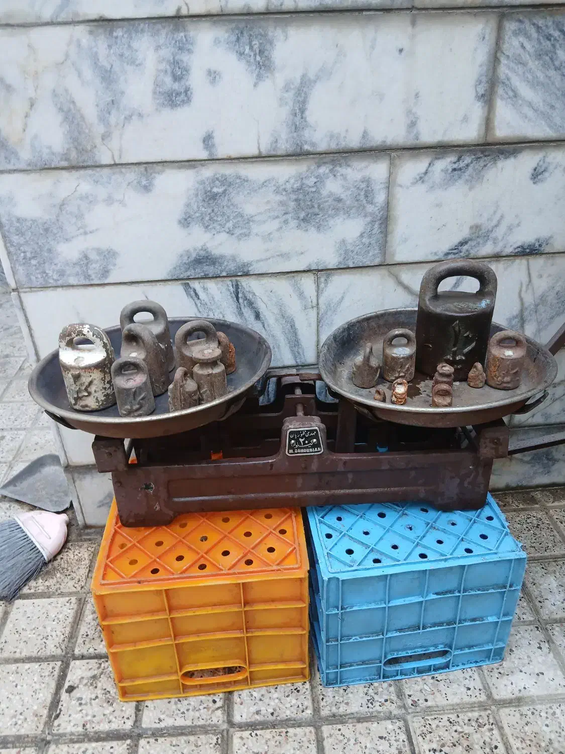 یک عدد ترازوی ۲۰ کیلویی|فروشگاه و مغازه|مشهد, مقدم|دیوار