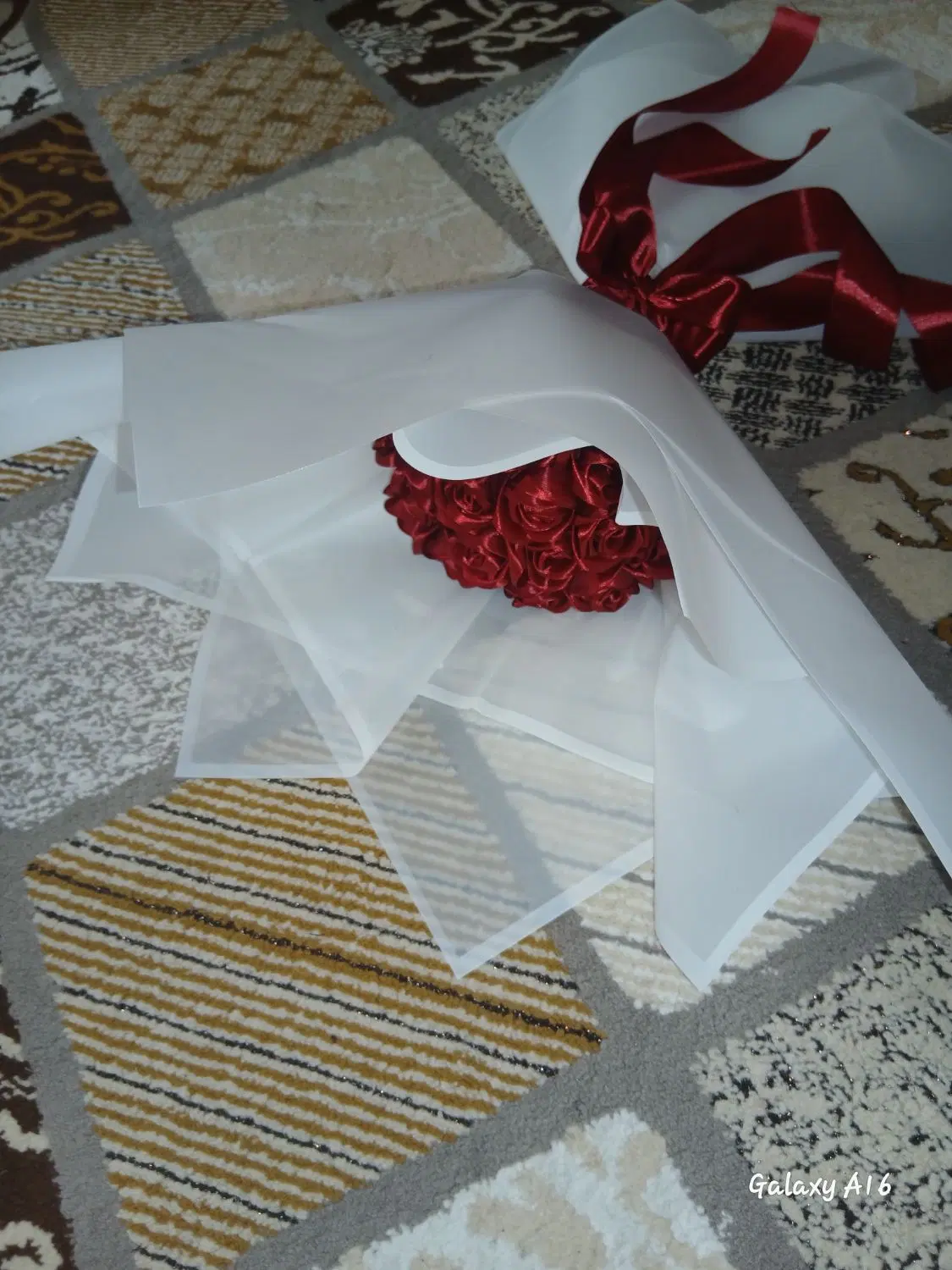 گل .|گل مصنوعی|ارومیه, |دیوار