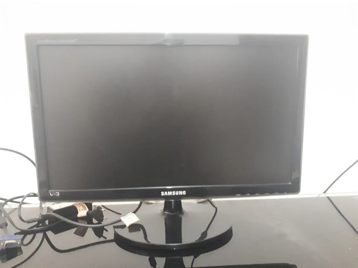 مانیتور 20 اینچ LED سامسونگ|قطعات و لوازم جانبی رایانه|رشت, سیا اسطلخ|دیوار