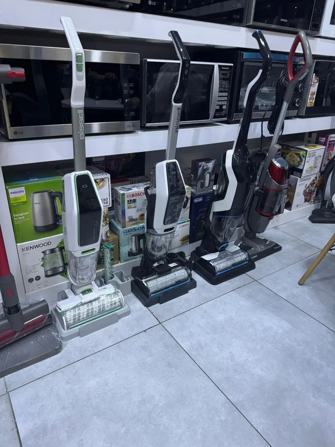 یک باب مغازه سرقفلی در میدان شهرداری|فروش مغازه و غرفه|رشت, چله خانه|دیوار