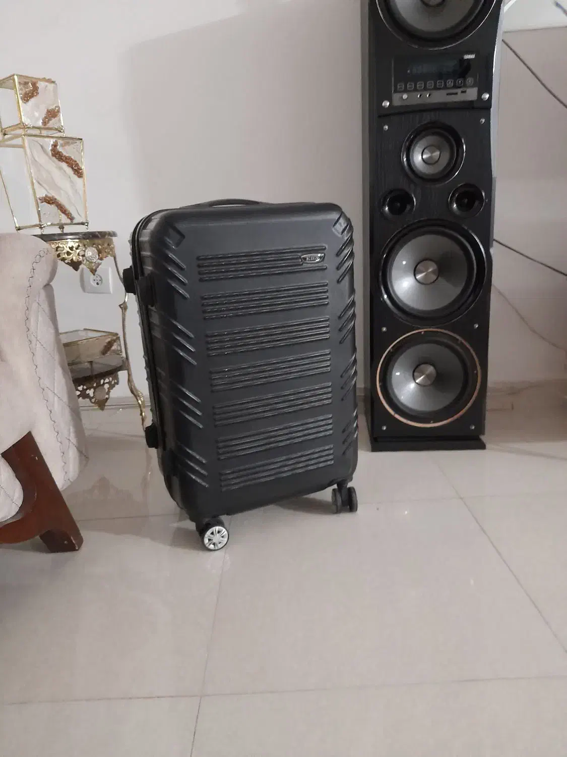 چمدان|کیف، کفش، کمربند|سنندج, |دیوار