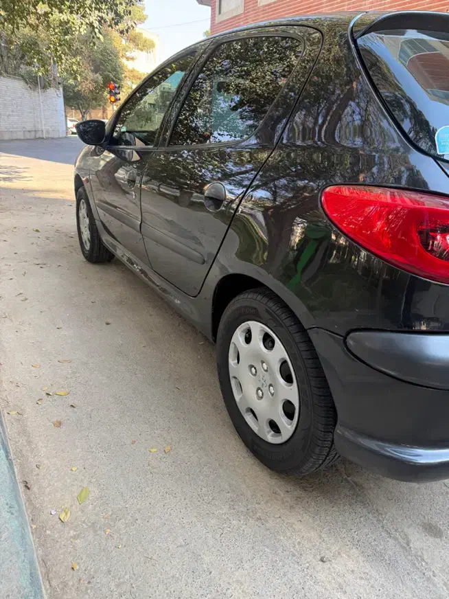 ۲۰۶ اتوماتیک مدل ۹۰ فنی عالی|خودرو سواری و وانت|اصفهان, باغ دریاچه|دیوار