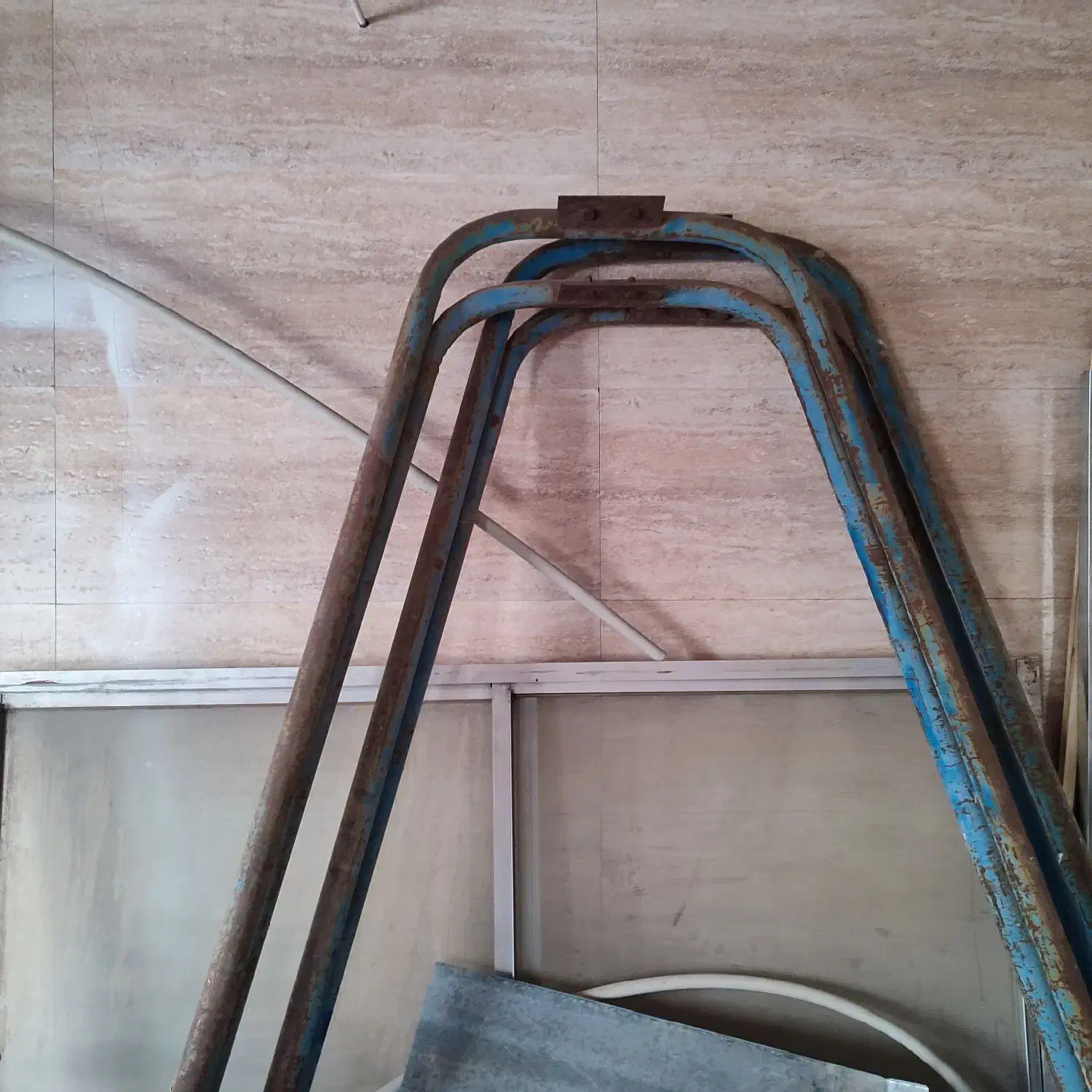 بالابر|مصالح و تجهیزات ساختمان|فلاورجان, |دیوار