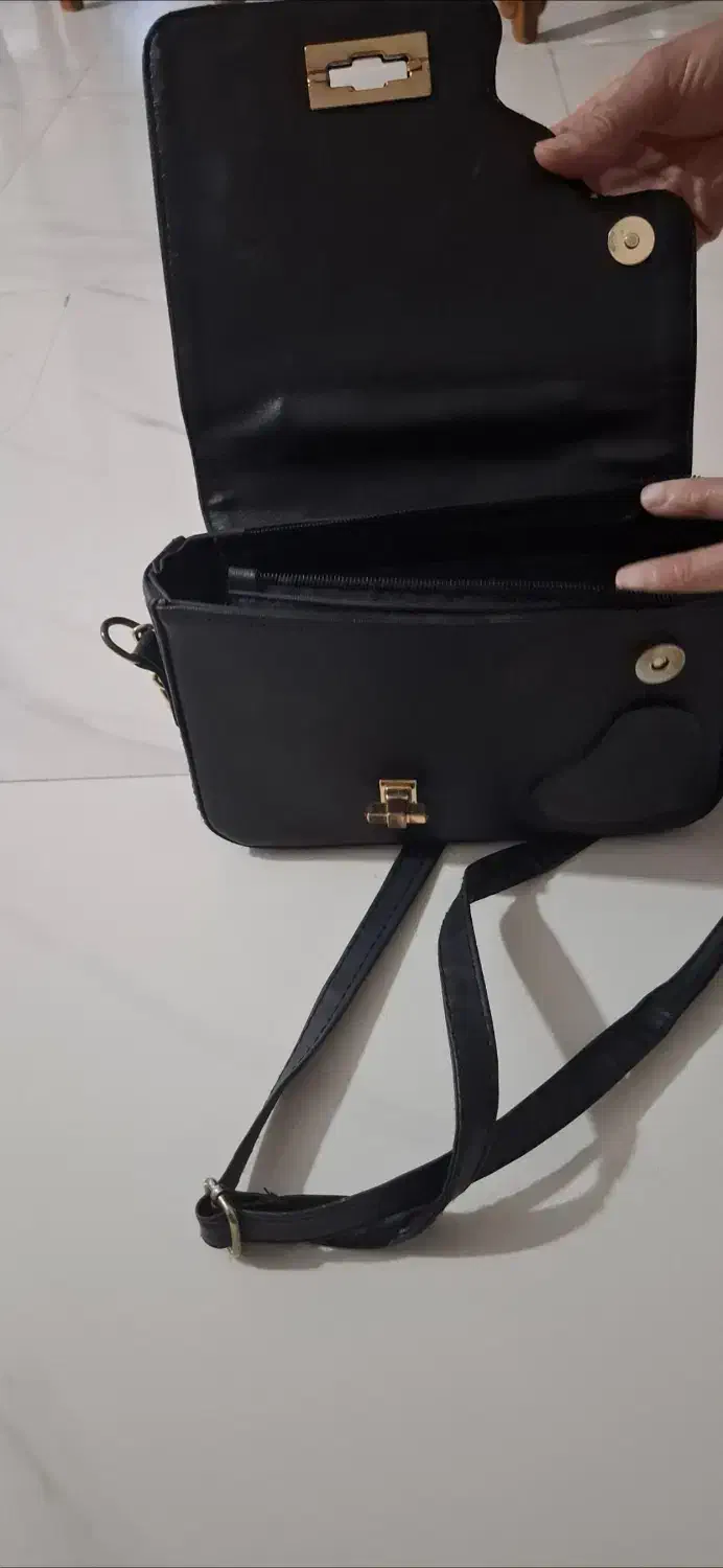 کیف|کیف، کفش، کمربند|شاهدشهر, |دیوار