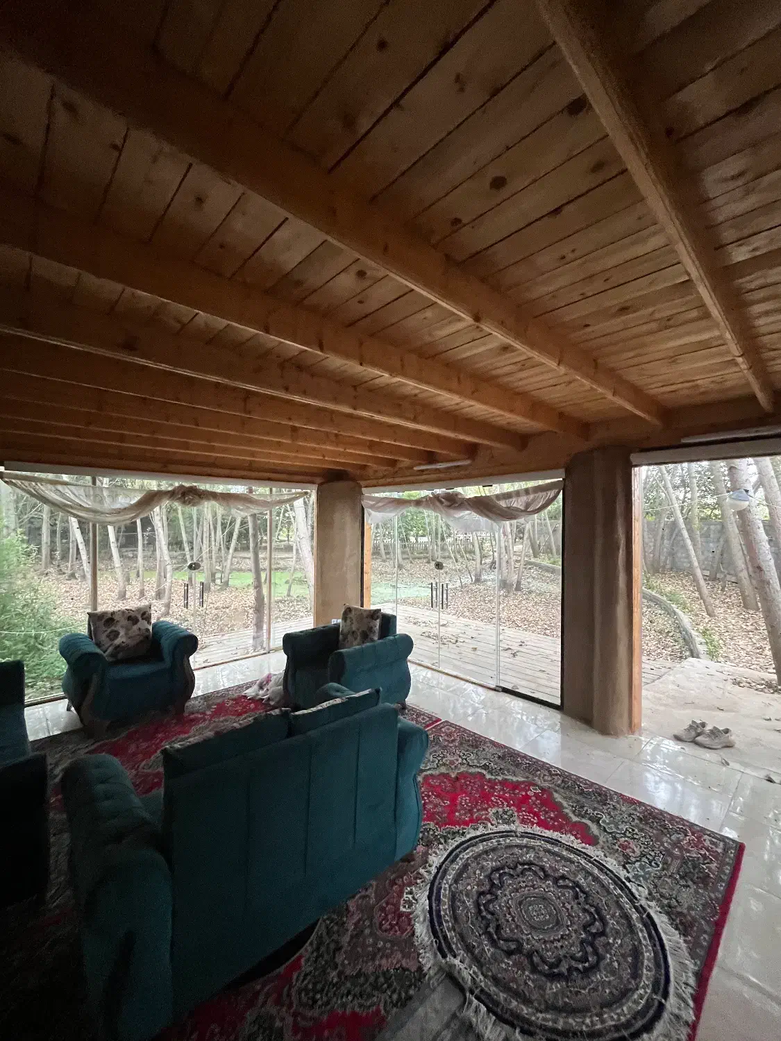 باغ ویلا فوق العاده (کلبه چوبی)|اجارهٔ کوتاه‌مدت ویلا و باغ|لنگرود, |دیوار