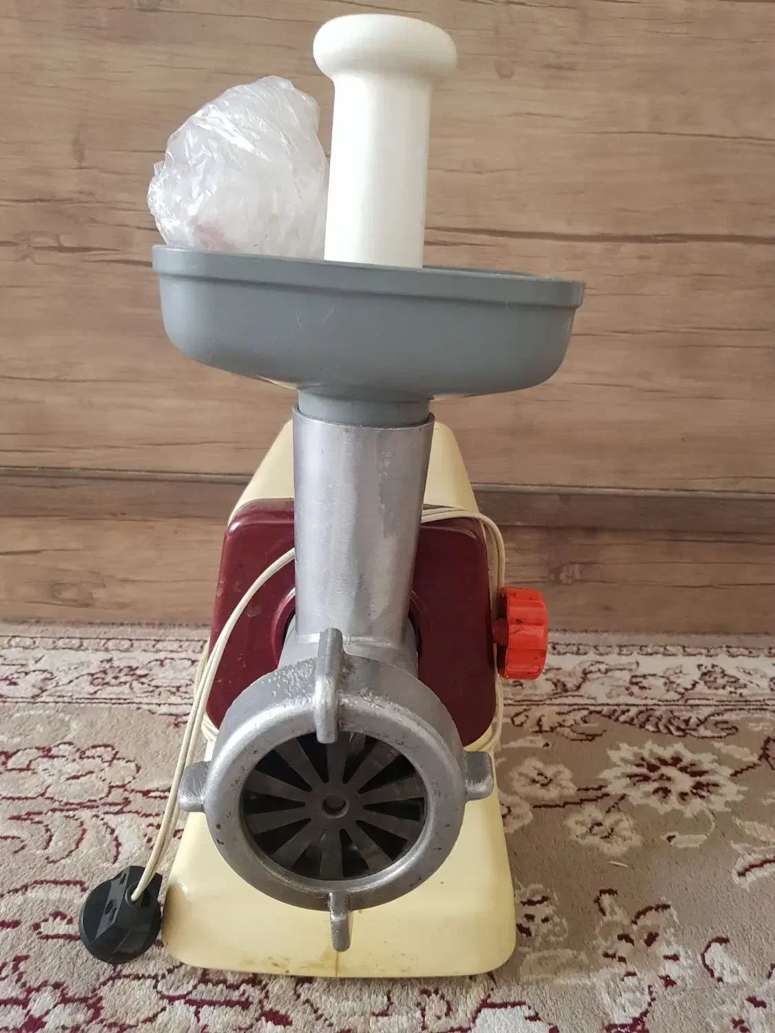 چرخ گوشت|سایر لوازم برقی|فلاورجان, |دیوار