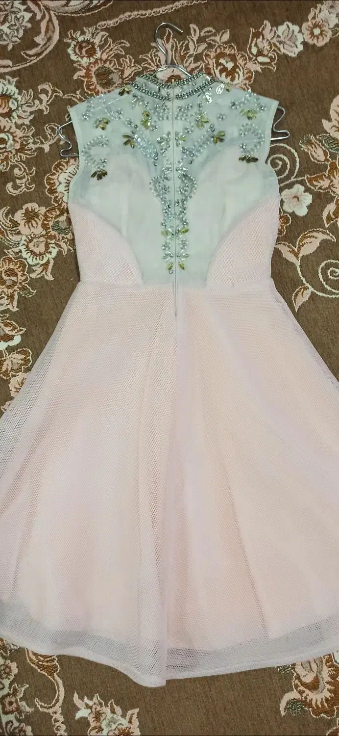 لباس مجلسی|لباس|ملکان, |دیوار