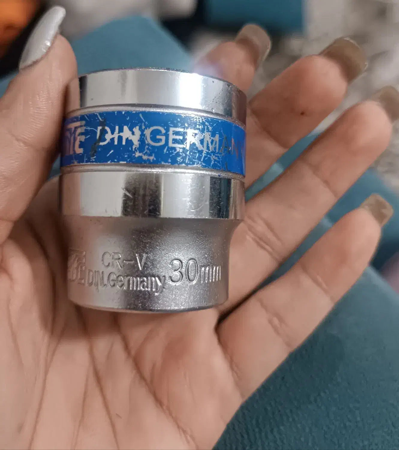 آچاربکس آلمانی|ابزارآلات|اندیشه, اندیشه فاز ۵|دیوار