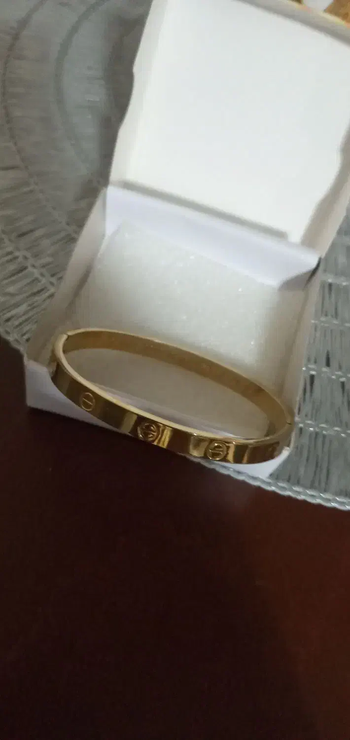 دستبند|بدلیجات|رشت, استقامت ۱|دیوار