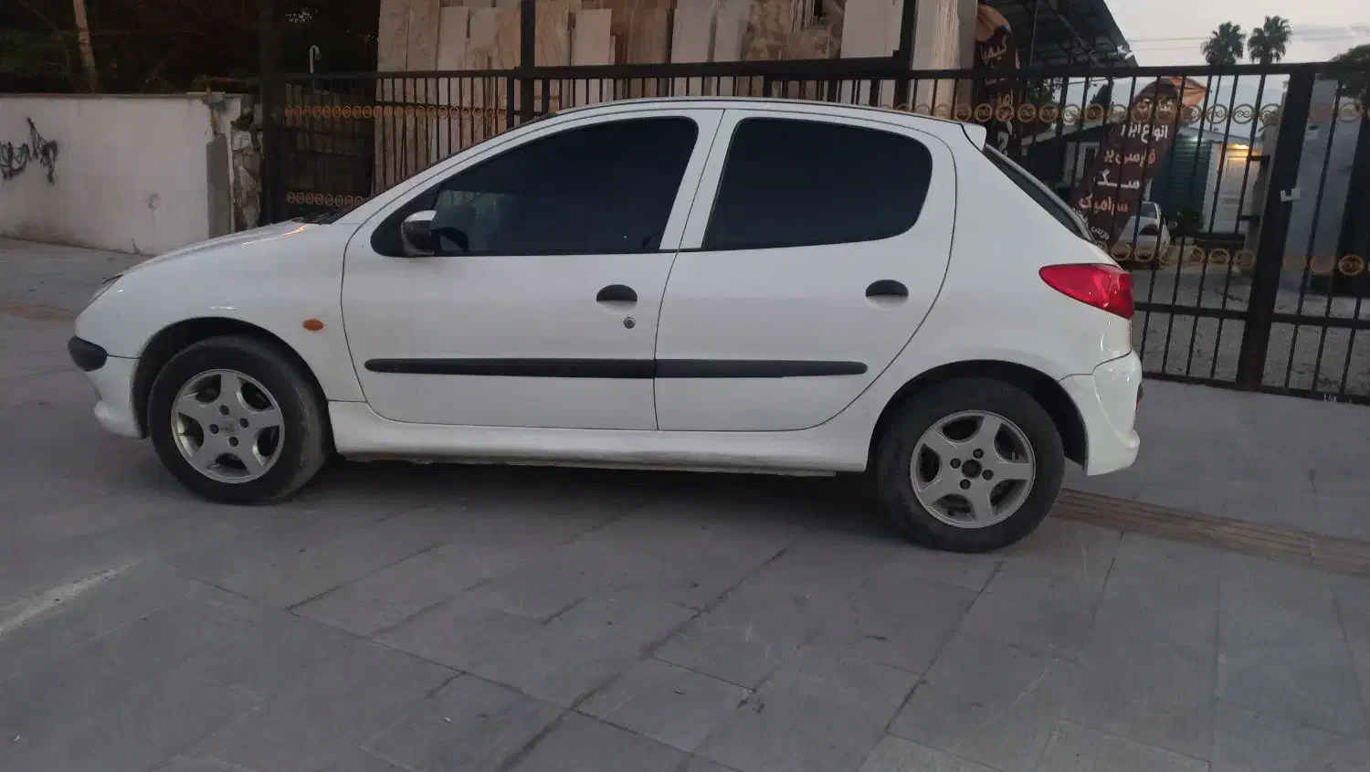 ۲۰۶ بی رنگ|خودرو سواری و وانت|تنکابن, |دیوار